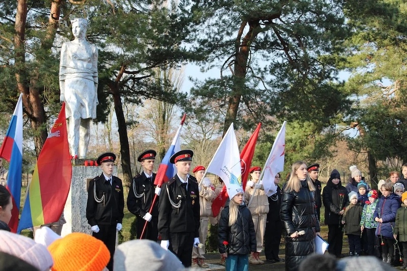 Митинг, посвященный празднованию Дня защитника Отечества.